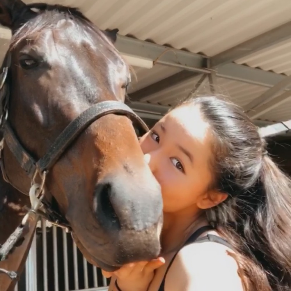 Meet your Posher, Bri